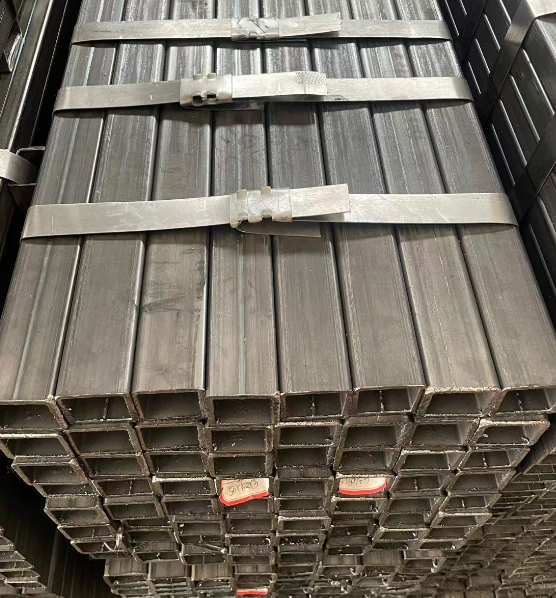 潼南工业用梯子 镀锌管焊接梯子 铁梯子方管梯